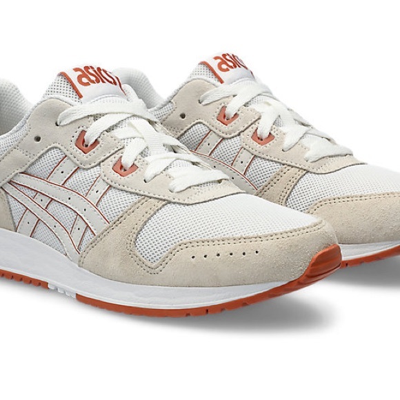 *NEW* ASICS Women’s LYTE CLASSIC Size 12 - Picture 1 of 5